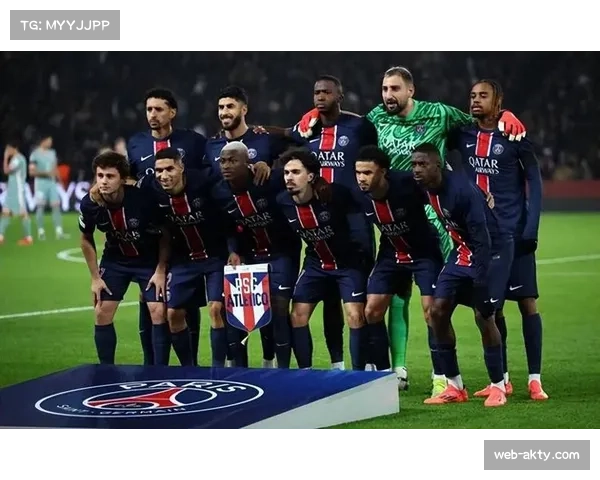 巴黎圣日耳曼赛前最后一练，恩里克重点演练前场四人围抢套路